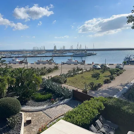 Hibiscus 4* La Caletta