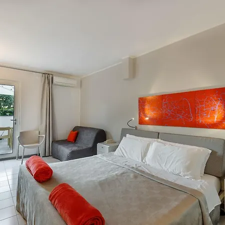 Hibiscus 4* La Caletta