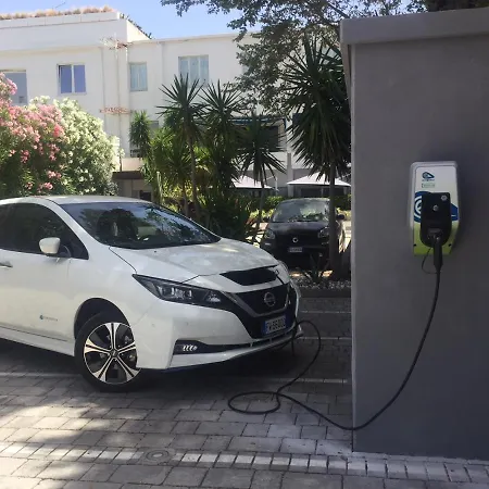 アパートホテル Hibiscus