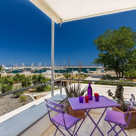 アパートホテル Hibiscus