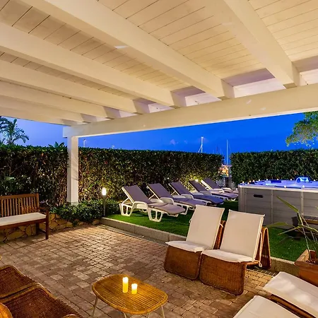 Lejlighedshotel Hibiscus 4*