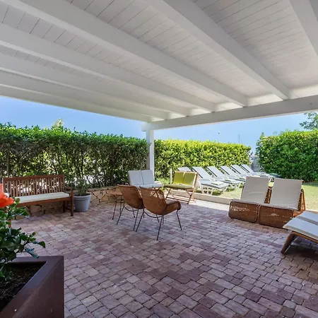 Hibiscus アパートホテル ラ・カレッタ